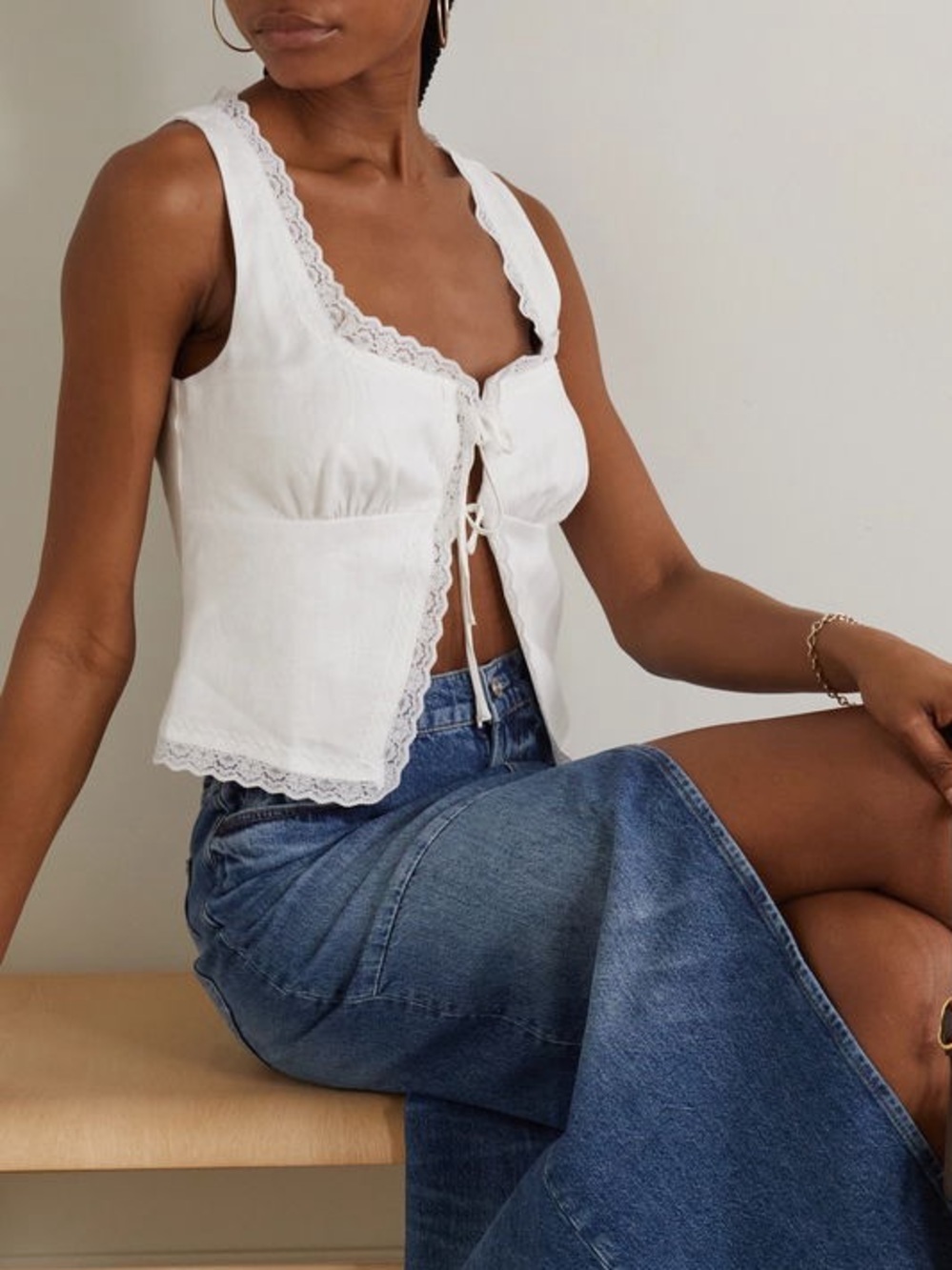 Reformation Rosalie Linen Lace Trim Top - Picture 2 of 10